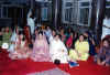 guru women.jpg (150735 bytes)