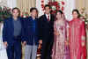bombayfriends.jpg (166424 bytes)